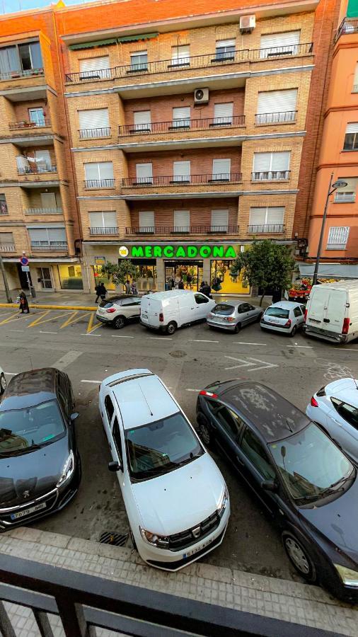 Alojamiento Valencia公寓 外观 照片